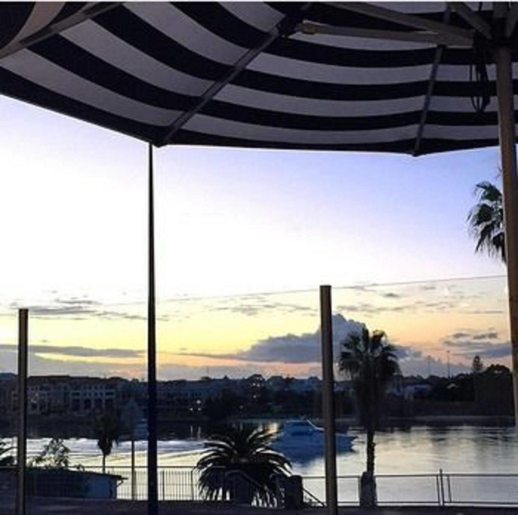 Tradewinds Hotel And Suites Fremantle Ngoại thất bức ảnh